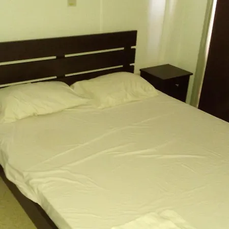 Andriana House