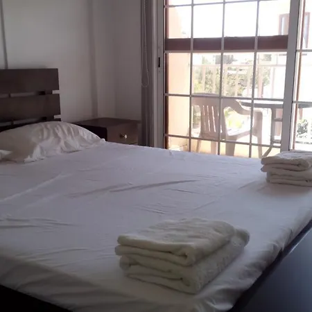 Andriana House Semesterbostad